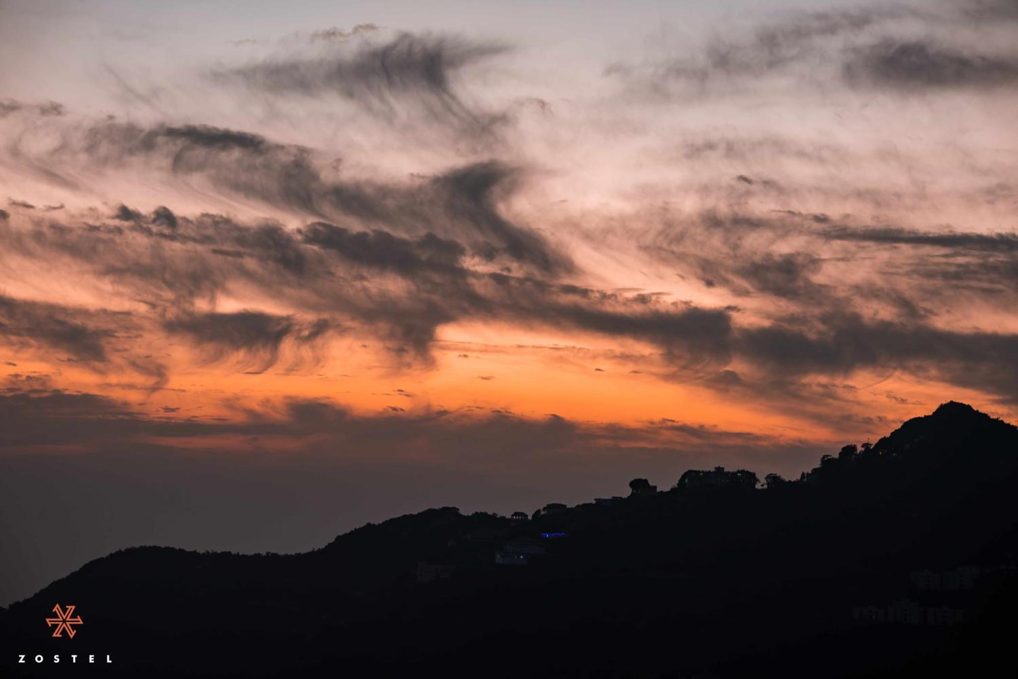 Zostel Mussoorie Hostel Exterior photo